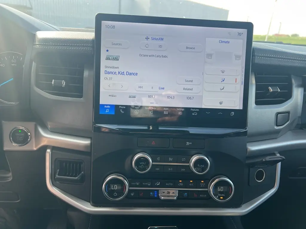 2023 Ford Expedition MAX XLT photo 15