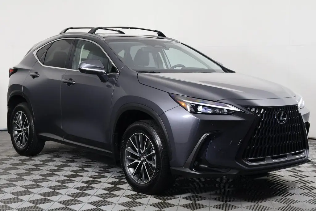 2025 Lexus NX 350h Premium photo 3