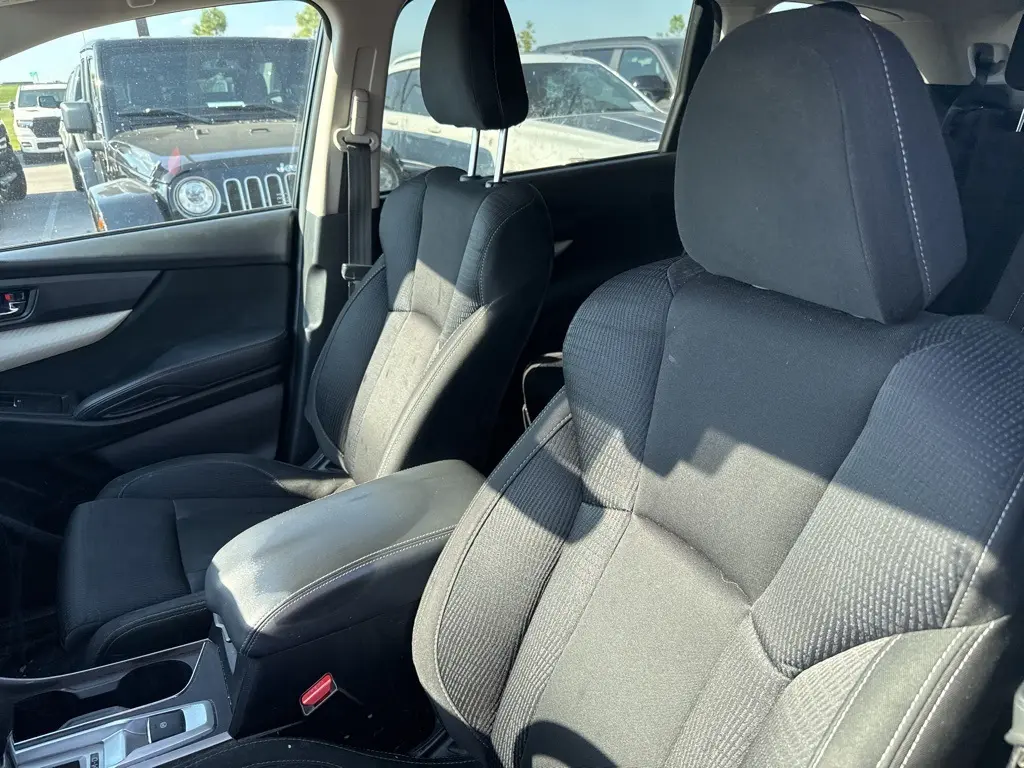 2019 Subaru Ascent Premium photo 6