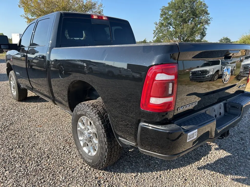 2024 Ram 2500 Laramie photo 3