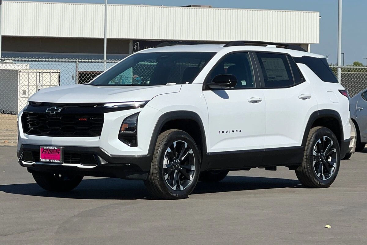 2026 Chevrolet Equinox RS - Photo 9