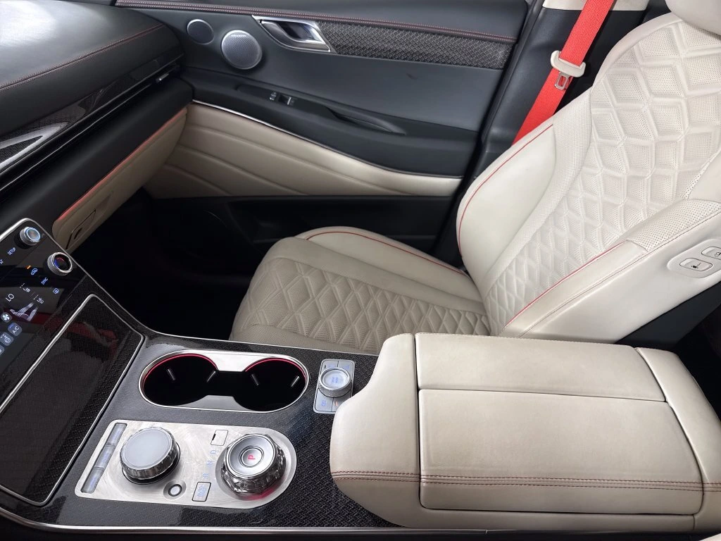 2025 GENESIS GV80 Coupe E-SC - Photo 25