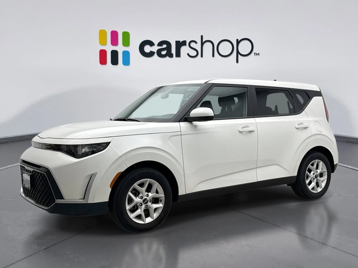 2025 Kia Soul 2.0L LX IVT's photo