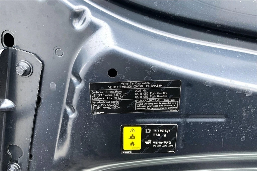 2023 Volvo - image 30