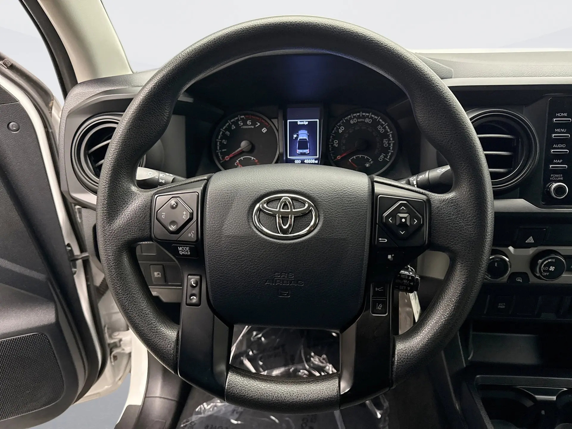 2020 Toyota Tacoma SR photo 11