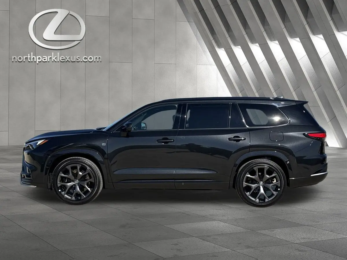 2026 Lexus TX Hybrid F Sport Premium's photo