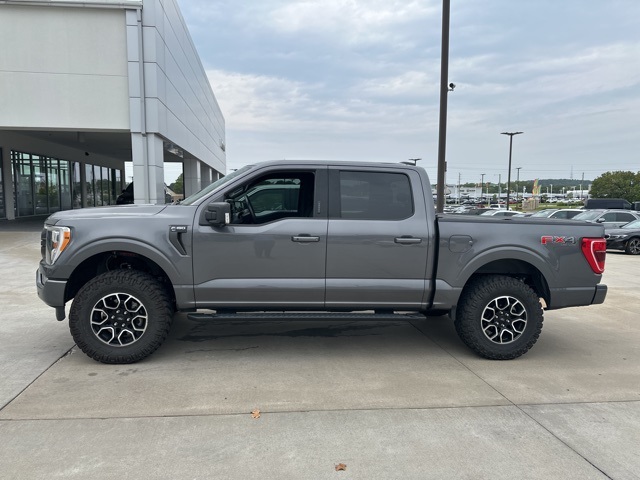 Vehicle