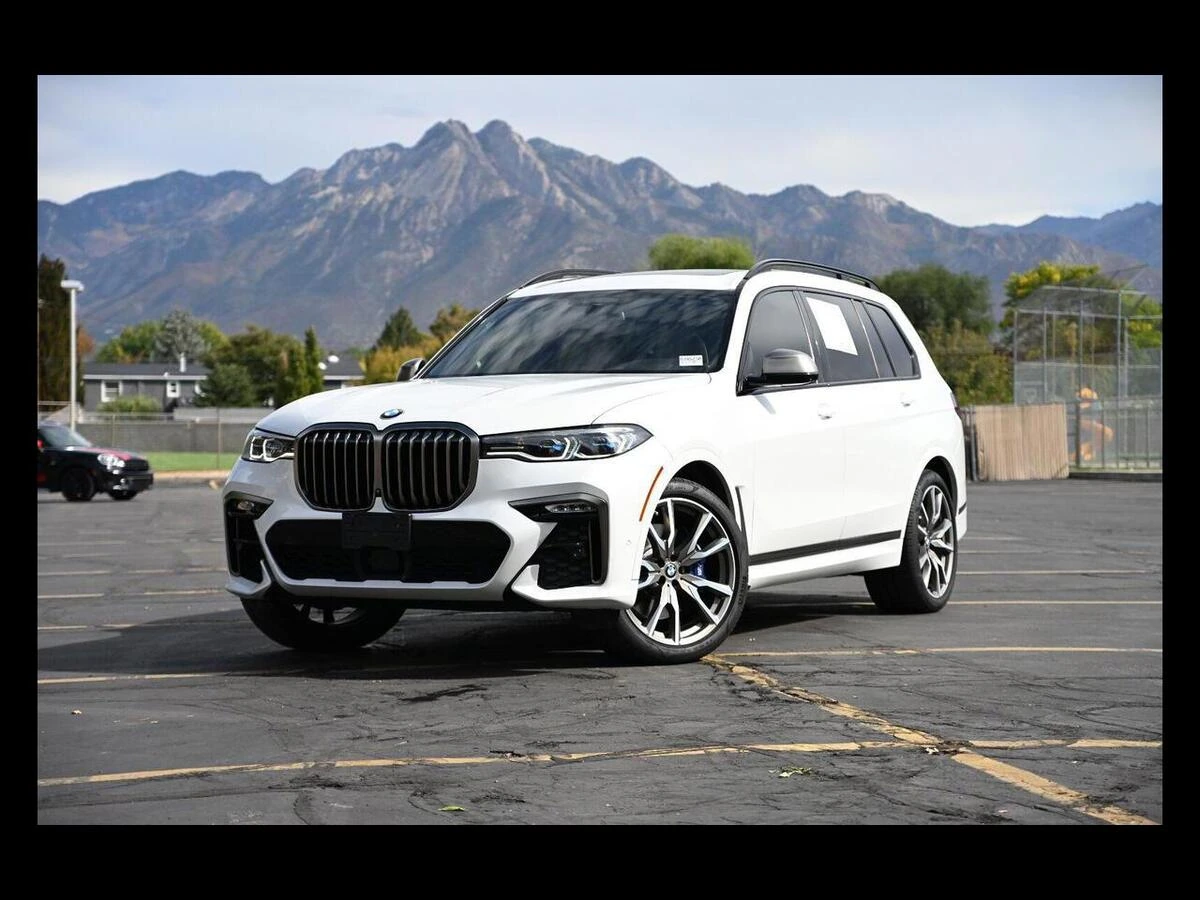 2022 BMW X7