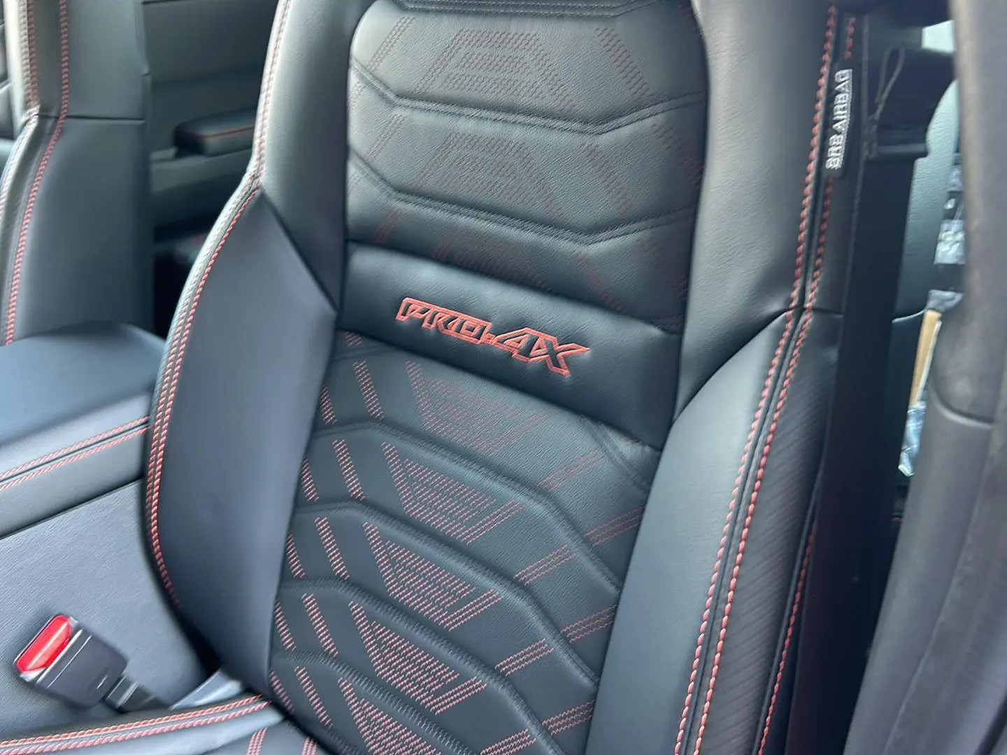 2026 Nissan Frontier PRO-4X photo 20