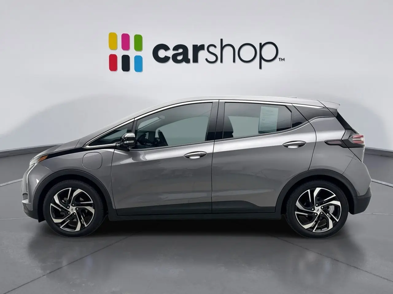 2023 Chevrolet Bolt EV 2LT photo 2