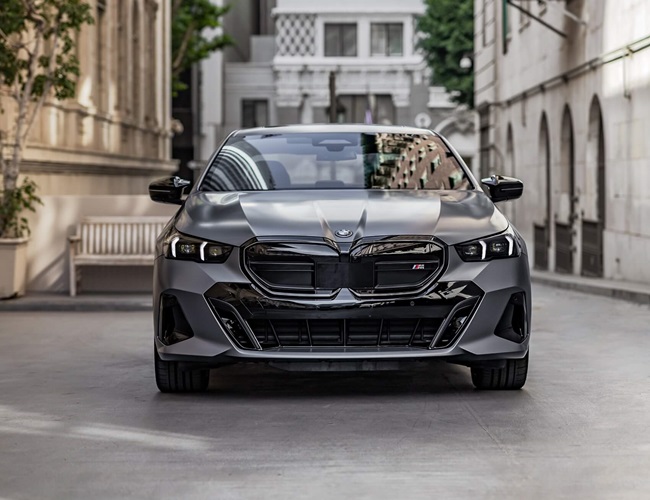 BMW i5