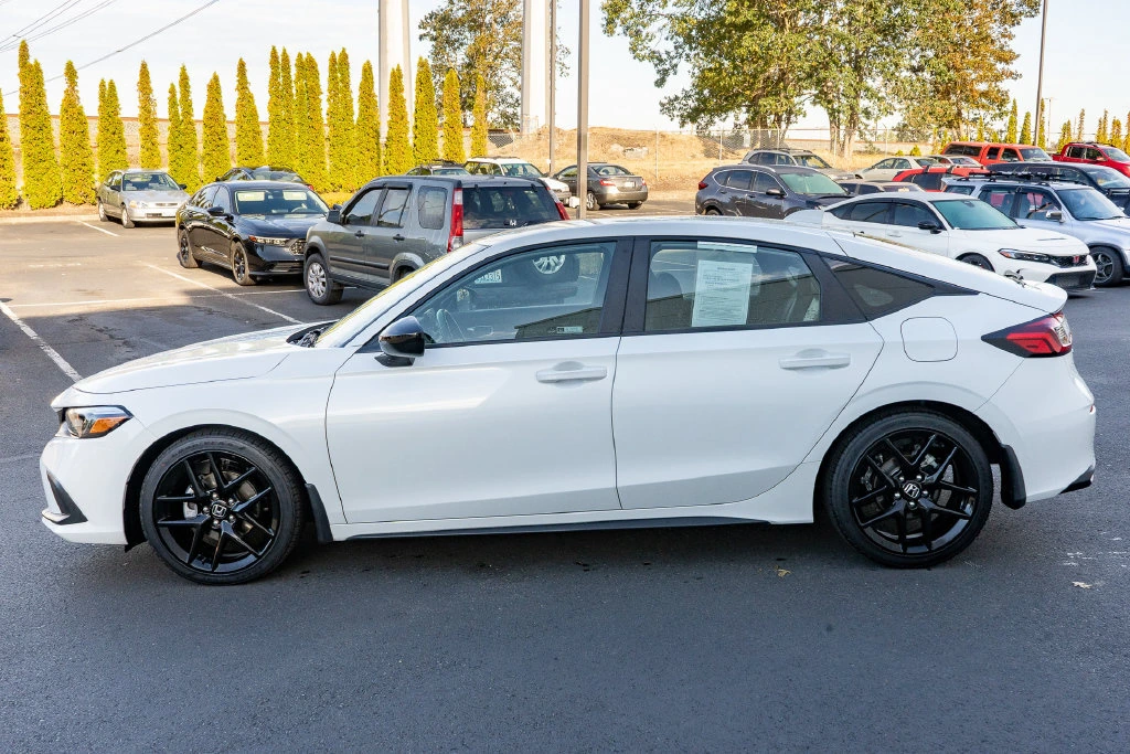 2024 Honda Civic Hatchback Sport - Photo 8