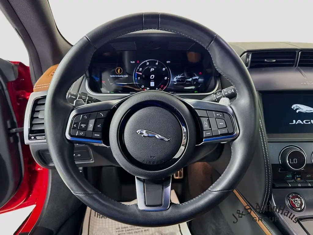 2021 Jaguar F-TYPE P300 photo 12