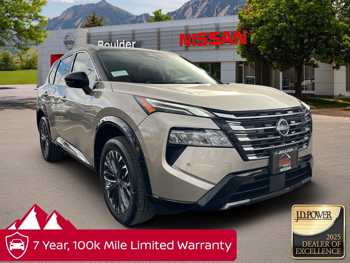 2026 Nissan Rogue Platinum's photo