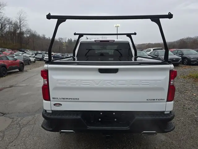 2019 Chevrolet Silverado 1500 Custom Trail Boss photo 4