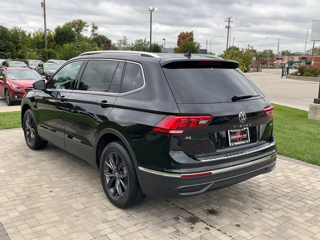 Used 2022 Volkswagen Tiguan SE with VIN 3VV2B7AXXNM095597 for sale in Evergreen Park, IL