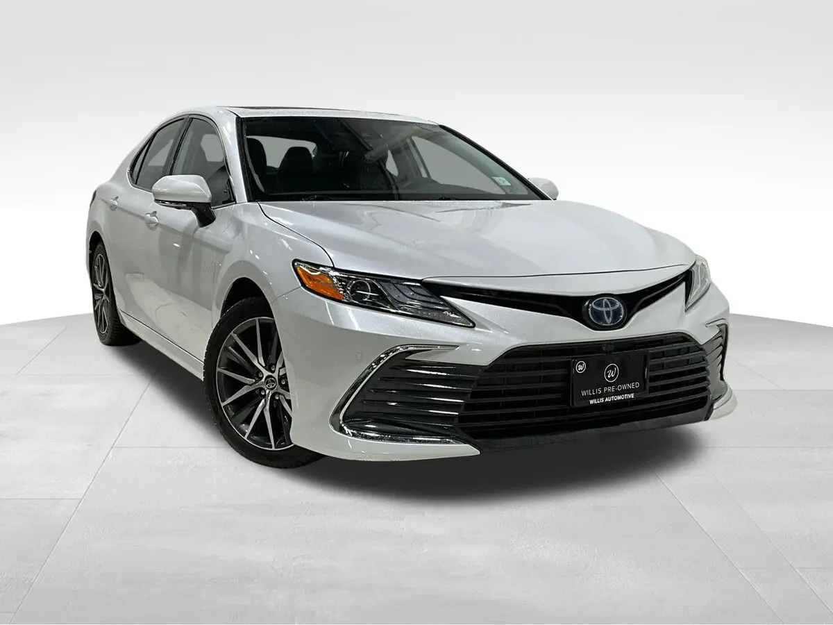 2023 Toyota Camry XLE