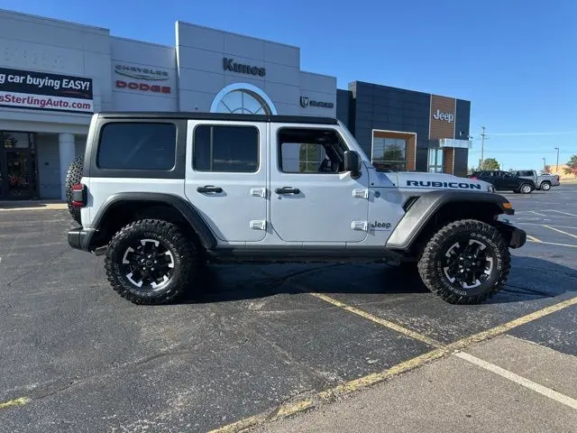 2024 Jeep Wrangler Rubicon 4xe photo 3