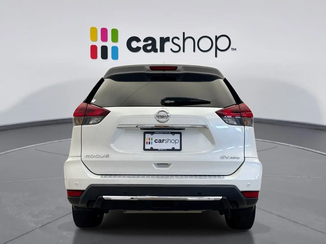 2019 Nissan Rogue SV photo 3