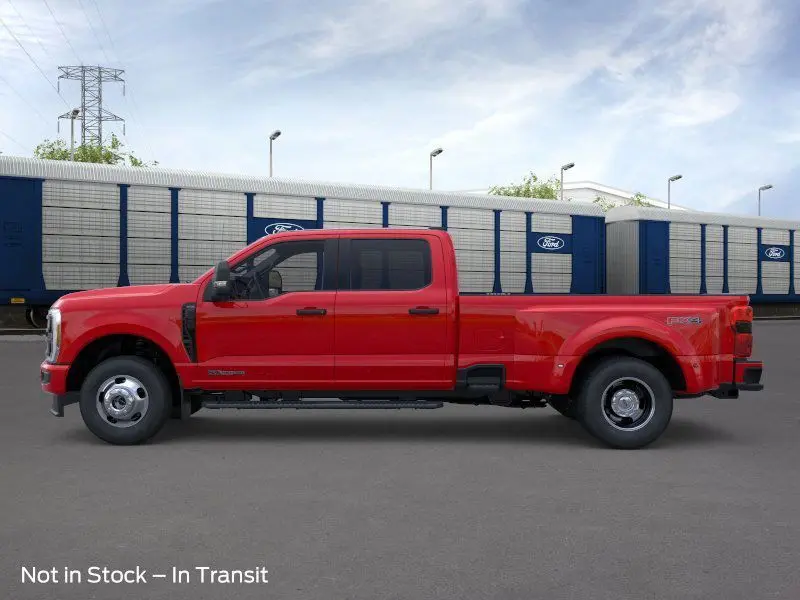 2026 Ford F-350 photo 4