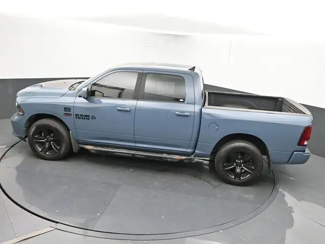 2015 Ram 1500 Sport photo 35