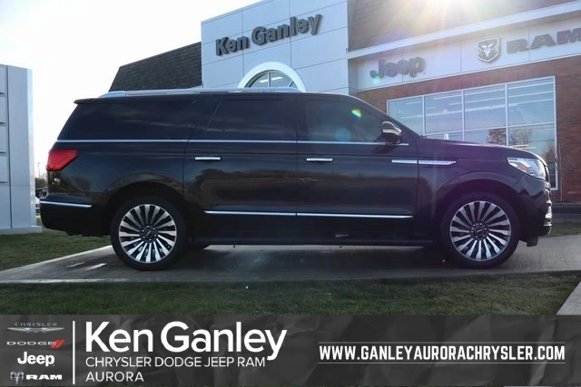 2019 Lincoln Navigator Reserve's photo