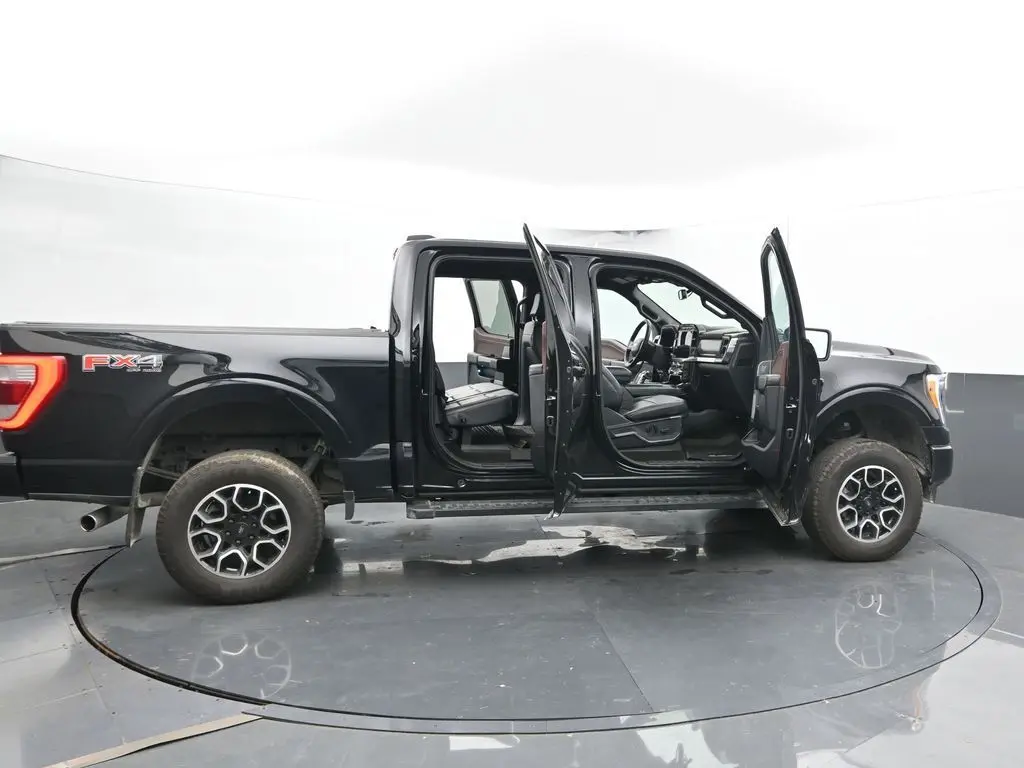 2023 Ford F-150 Lariat photo 47