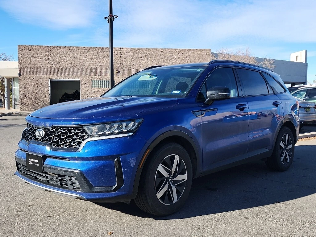 2021 Kia Sorento S's photo