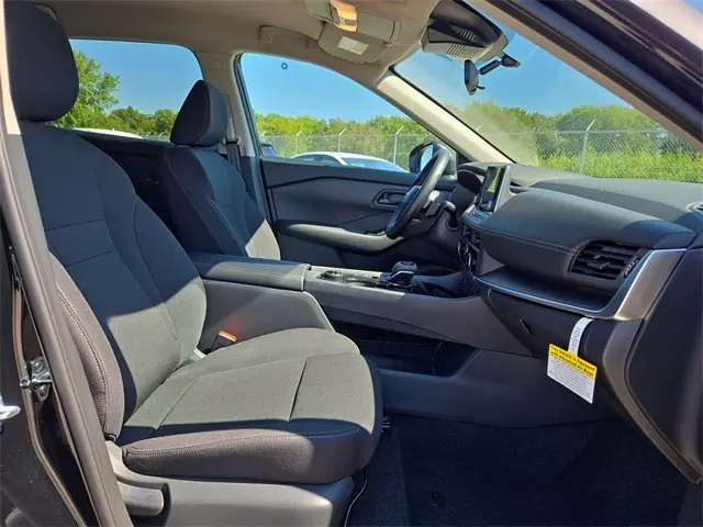 2026 Nissan Rogue S photo 29