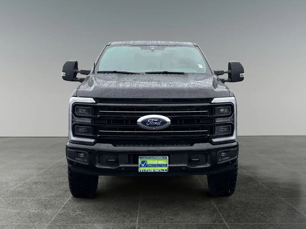 2025 Ford F-350 Platinum photo 2