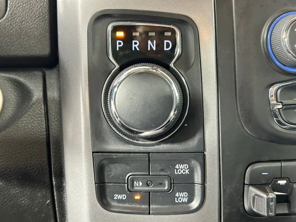 2023 Ram 1500 Classic SLT photo 19