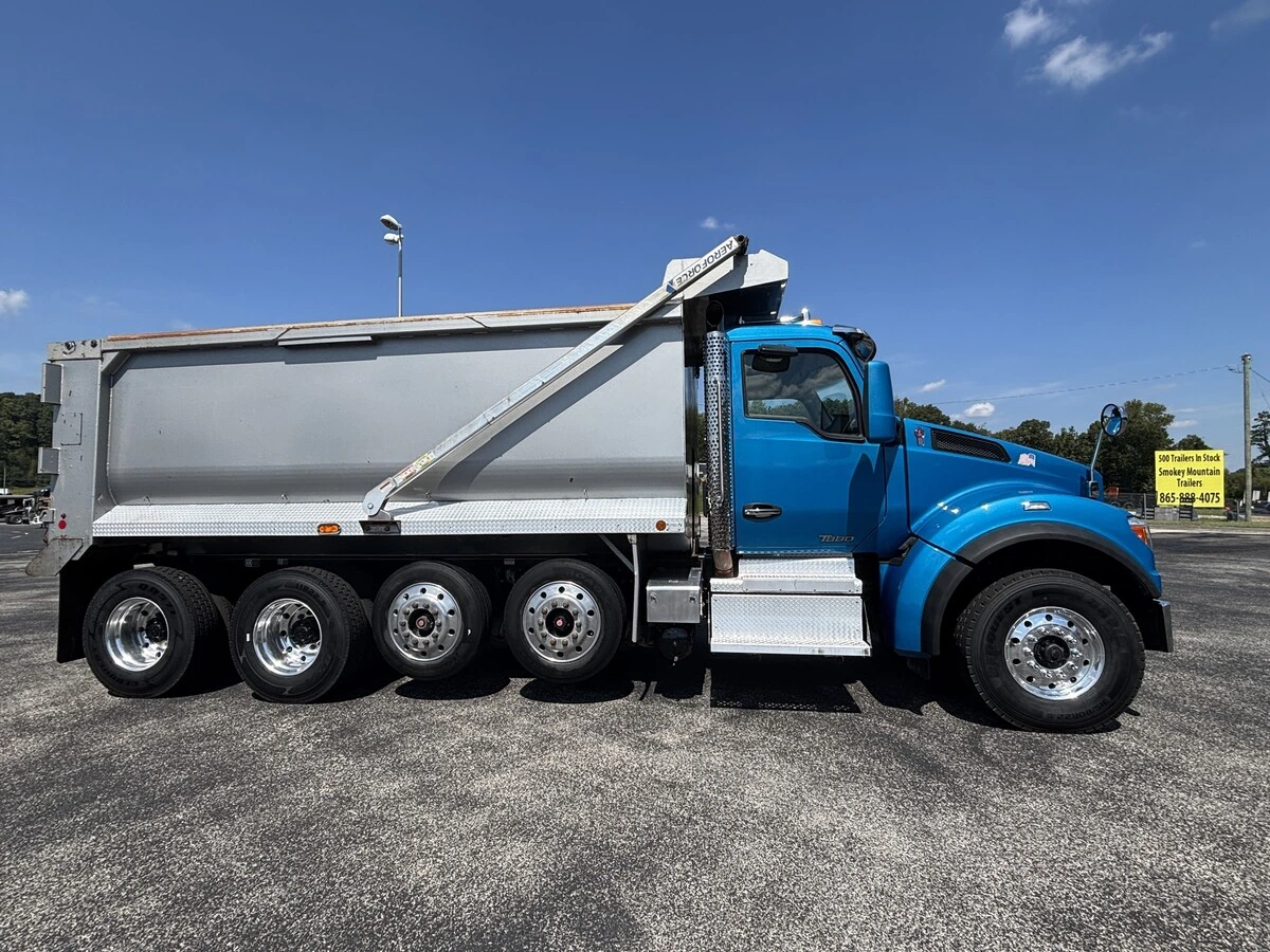 2022 Kenworth T680 — photo 6
