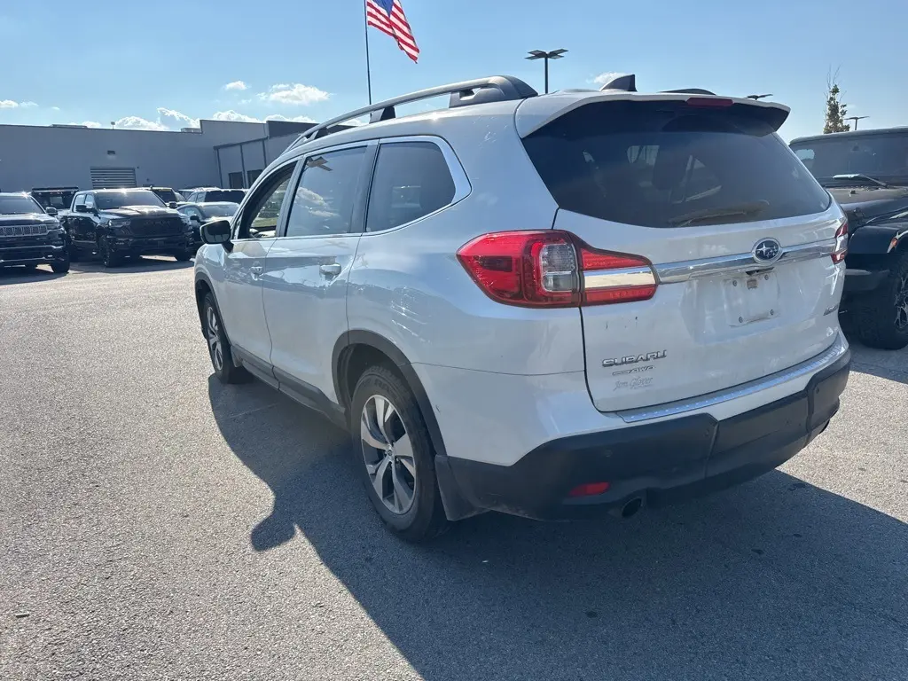 2019 Subaru Ascent Premium photo 5