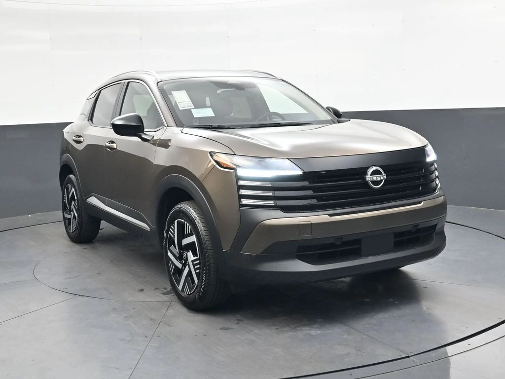 2026 Nissan KICKS SV's photo