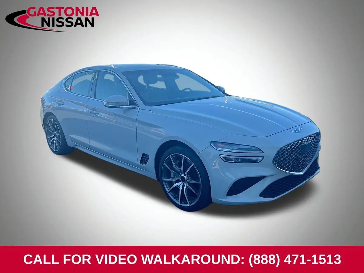 2024 GENESIS G70 Standard's photo