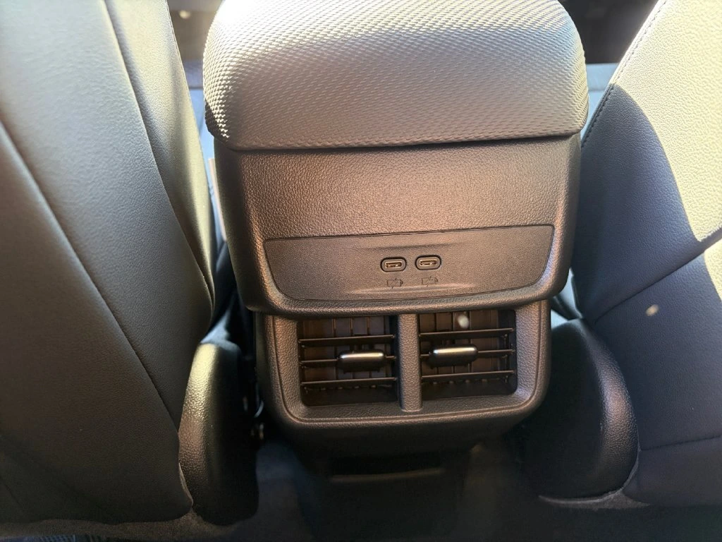 2027 Chevrolet Equinox LT - Photo 34