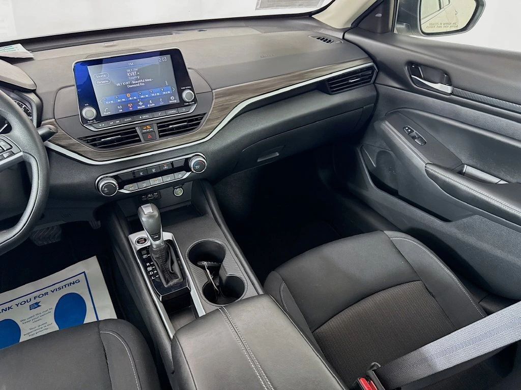 2025 Nissan Altima SV - Photo 27