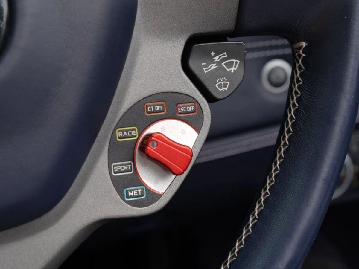 2017 Ferrari 488 GTB Base - Photo 27