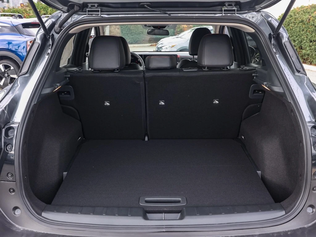 2026 Nissan KICKS SR - Photo 15