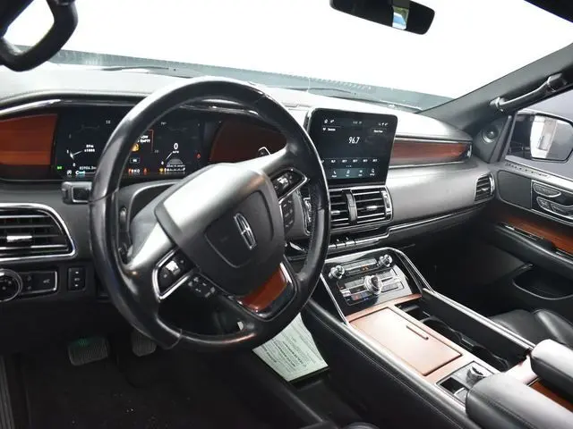 2021 Lincoln Navigator Reserve photo 12
