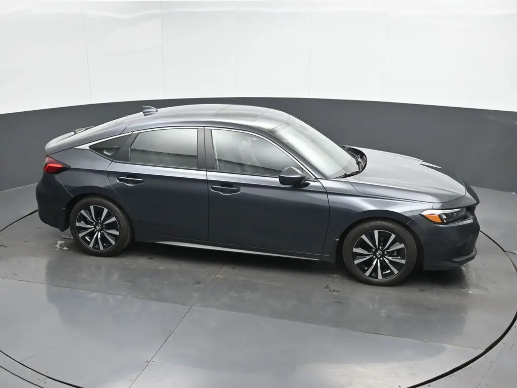 2024 Honda Civic EX-L Hatchback photo 30