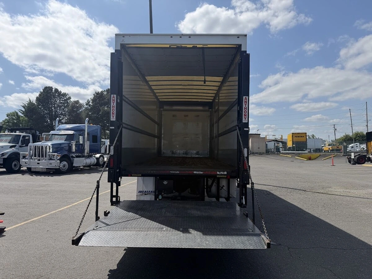 2022 International MV — photo 8