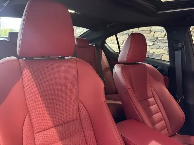 2024 Lexus IS 350 F SPORT AWD photo 17
