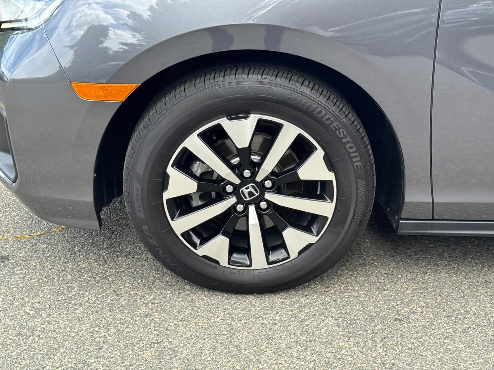 2025 Honda Odyssey EX-L photo 5