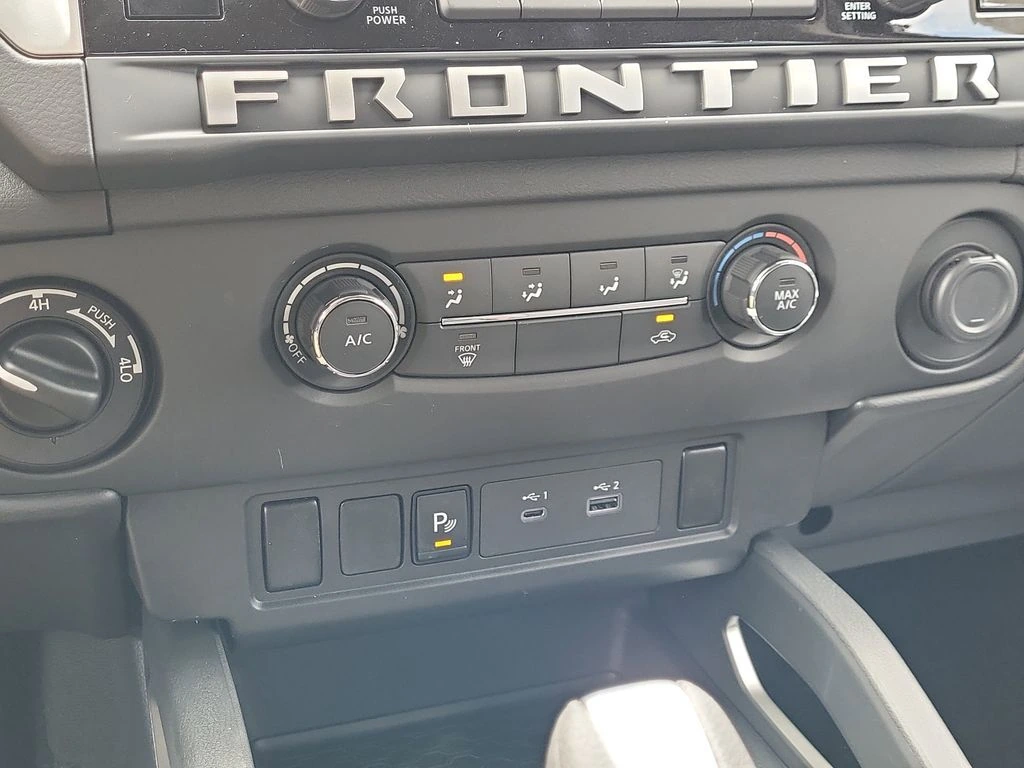 2025 Nissan Frontier SV - Photo 22