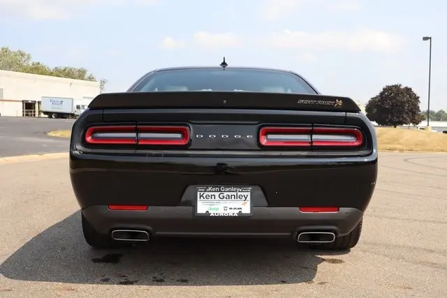 2023 Dodge Challenger R/T Scat Pack Widebody photo 28