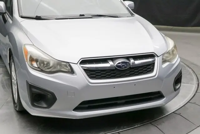 2013 Subaru Impreza 2.0i Premium photo 3