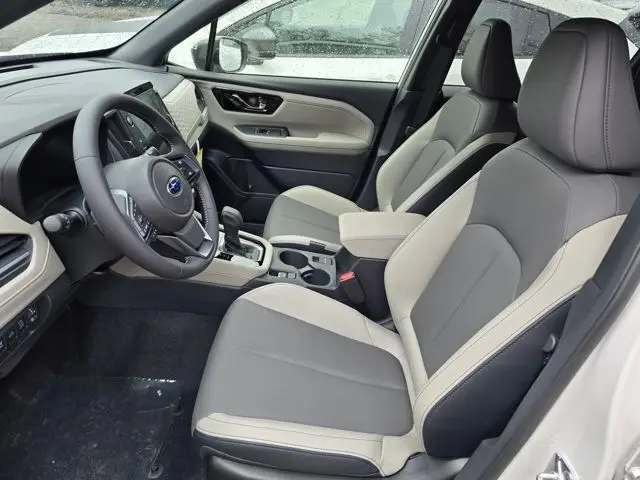 2025 Subaru Forester Limited photo 2