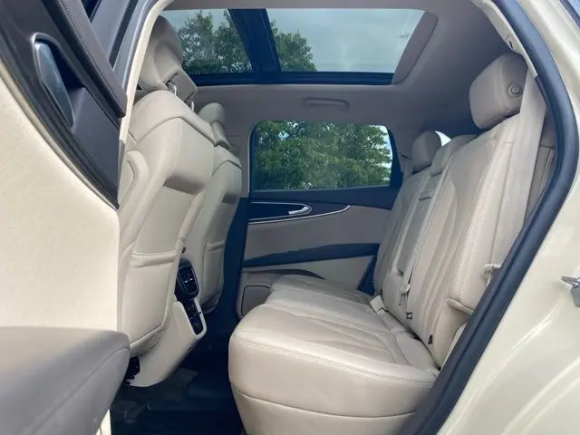 2018 Lincoln MKX Reserve photo 21