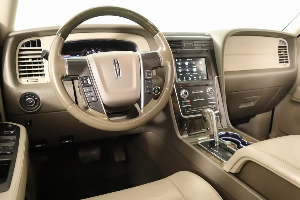 Used 2016 Lincoln Navigator Select with VIN 5LMJJ3JT3GEL08037 for sale in Shawnee, OK